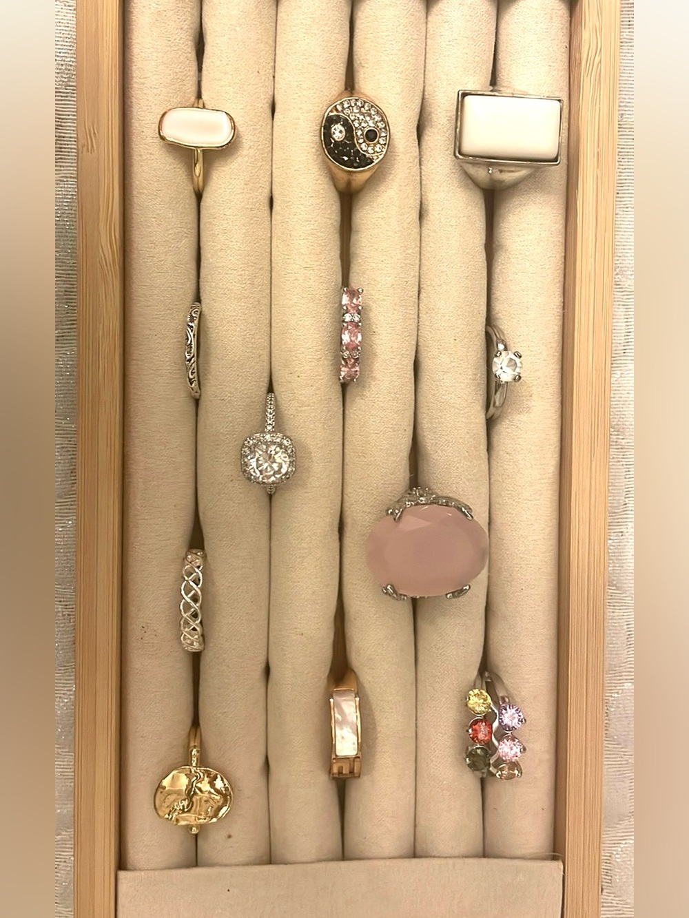 Variety of vintage and modern costume rings- 12 rings